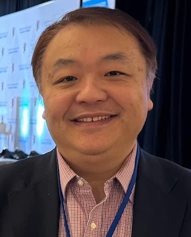 Larry Yen.jpg